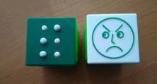 Емоційний куб з механічними кнопками Брайлівської шистикрапки